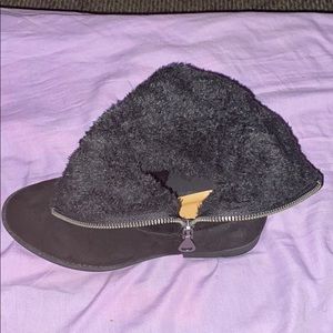 Cozy soft boots do the winter